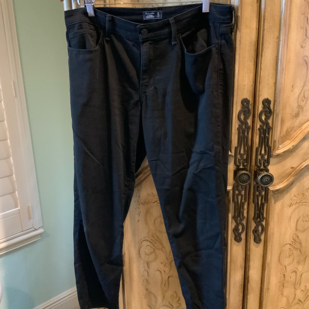 Abercrombie & Fitch Black Harper Ankle Pants Size 10